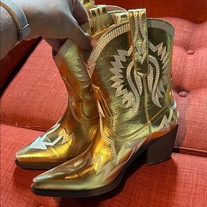 Gold Western Cowboy Boots